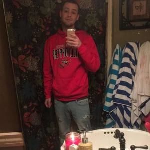 Meet your Posher, Derek